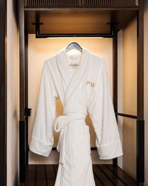 Image post by @curiocollection on Instagram