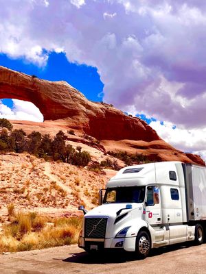 Image post by @jkmoving on Instagram