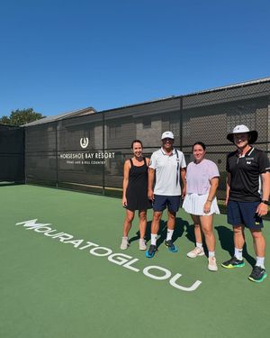 Image post by @thetennissisters on Instagram