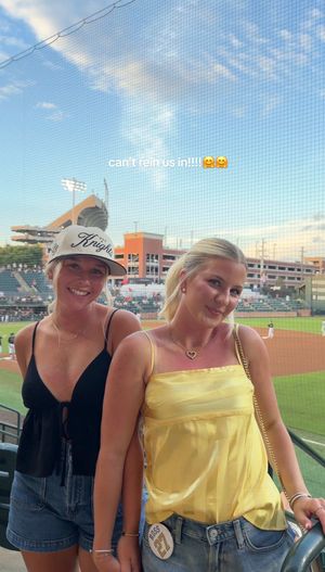 Video post by @mackenzierearden on TikTok