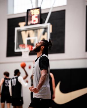 Image post by @wakembb on Instagram