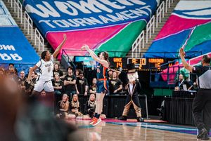 Image post by @UVAWomensHoops on Twitter