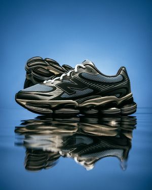 Image post by @sneakerpolitics on Instagram