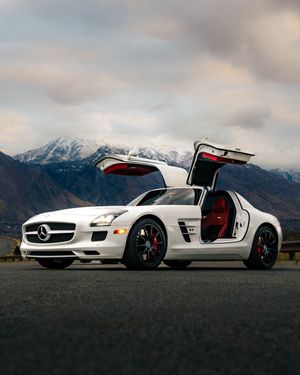 Image post by @mercedesbenzusa on Instagram