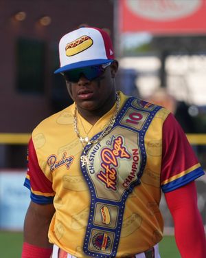 Image post by @ReadingFightins on Twitter