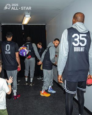 Image post by @suns on Facebook