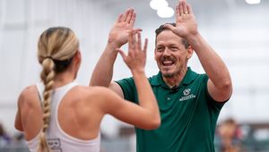 Image post by @bearcatsports on Twitter