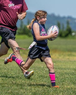 Image post by @girlsrugbysocal on Instagram