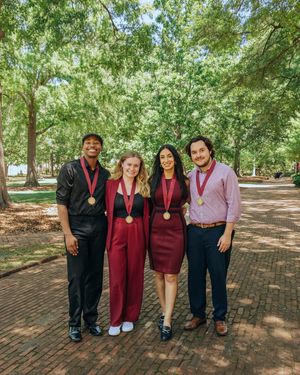 Image post by @schonorscollege on Instagram