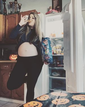 Image post by @ashlaysoto on Instagram