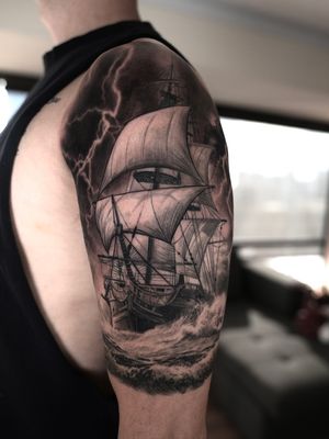 Image post by @skindesigntattoos on Instagram