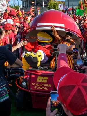 Image post by @cycloneath on Instagram