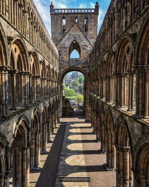 Image post by @VisitScotland on Twitter