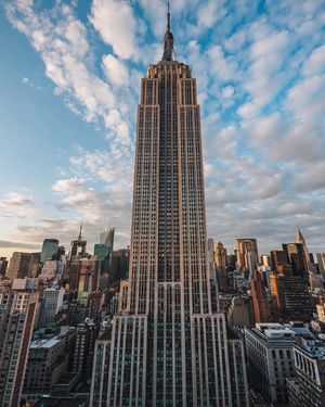 Image post by @empirestatebldg on Instagram