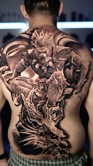 Video post by @skindesigntattoos on Instagram