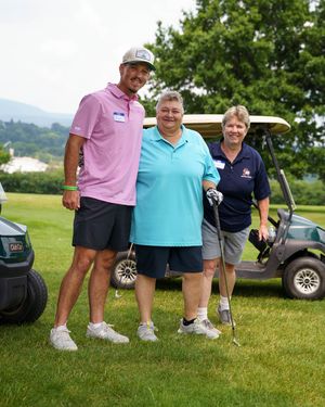 Image post by @altoonacurve on Instagram