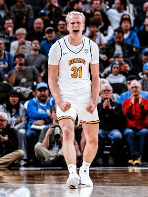 Image post by @calmbball on Instagram