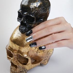 Image post by @impressbeauty on Facebook