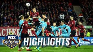 Video post by @FOX Soccer on YouTube