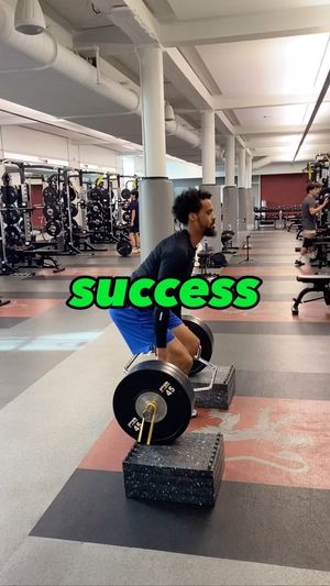 Image post by @hoopin_mitch on Instagram