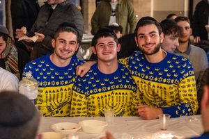 Image post by @aish_efg_men on Instagram