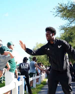 Image post by @usffootball on Instagram