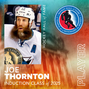 Image post by @HockeyHallFame on Twitter