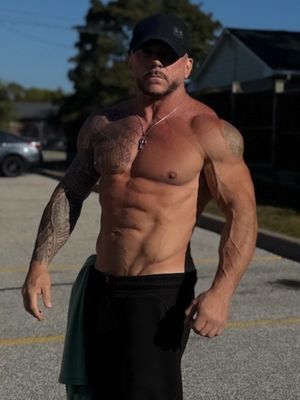 Image post by @theofficialjefflevasseur on Instagram