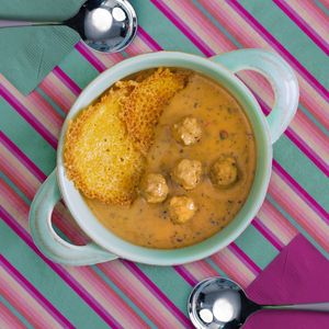 Image post by @eatpropergood on Instagram