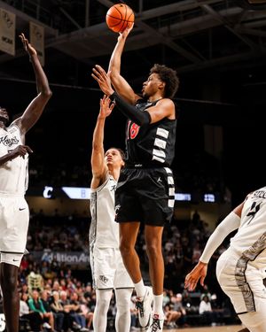 Image post by @gobearcatsmbb on Instagram
