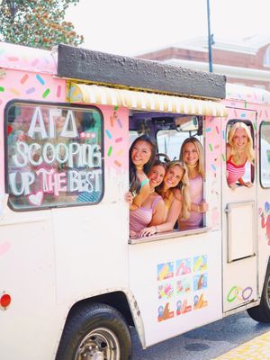 Image post by @uapanhellenic on Instagram