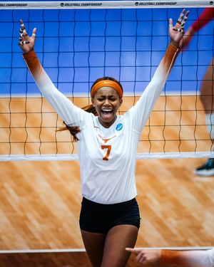 Image post by @texasvolleyball on Instagram