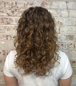 Image post by @springisinthehair on Instagram