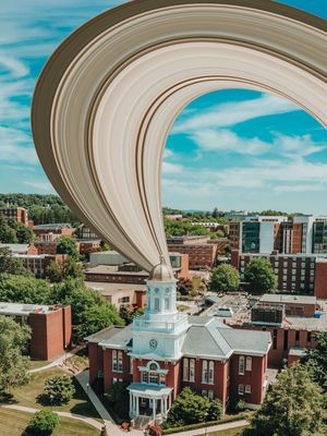 Image post by @bloomsburgu on Instagram