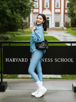 Image post by @iammissglenda on TikTok