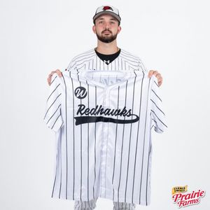 Image post by @semoredhawks on Instagram