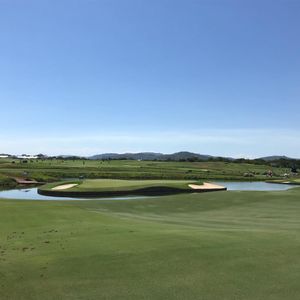 Image post by @jjsenekalgolf on Instagram
