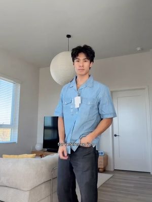 Image post by @uniqlousa on Instagram
