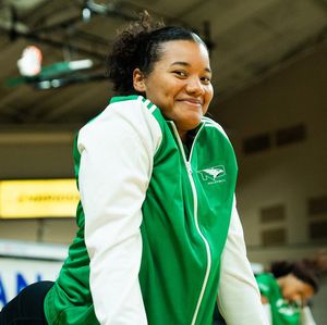 Image post by @undvolleyball on Instagram