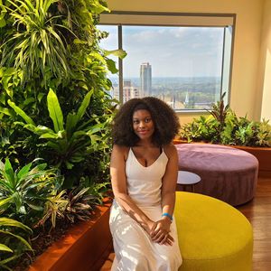 Image post by @mikaylajenaej on Instagram