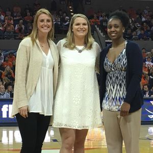 Image post by @uvawomenshoops on Instagram