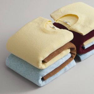 Image post by @uniqlousa on Instagram