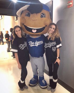 Image post by @lakingsicecrew on Instagram