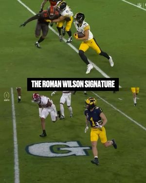 Image post by @michigan__football on Instagram