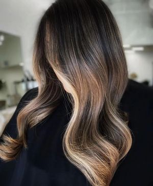 Image post by @behindthechair_com on Instagram