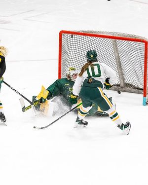 Image post by @uvmwhockey on Instagram