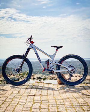 Image post by @ridesherpa on Instagram