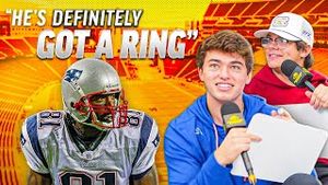 Video post by @snapbacktrivia on YouTube