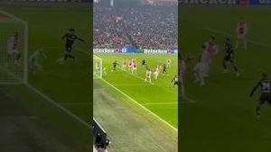 Video post by @maartenpaes01 on YouTube