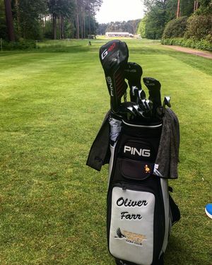 Image post by @oliverfarrgolf on Instagram